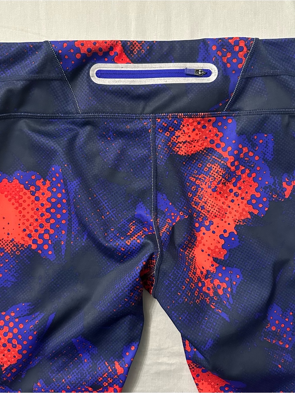 Athleta Cropped Leggings Womens M Medium Blue Orange Abstract Back Zip Pocket - Picture 8 of 12